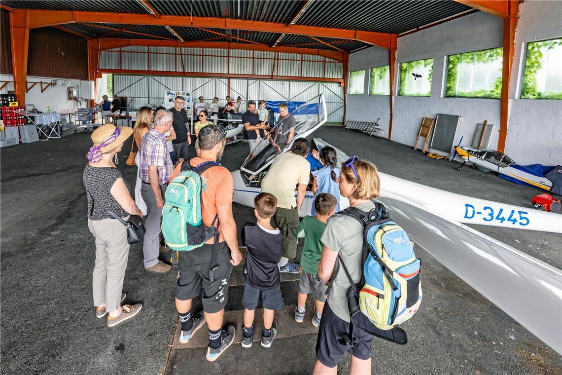 Fliegerfest 2025 der Segelfliegergemeinschaft Backnang auf dem Flugplatz Völkles...