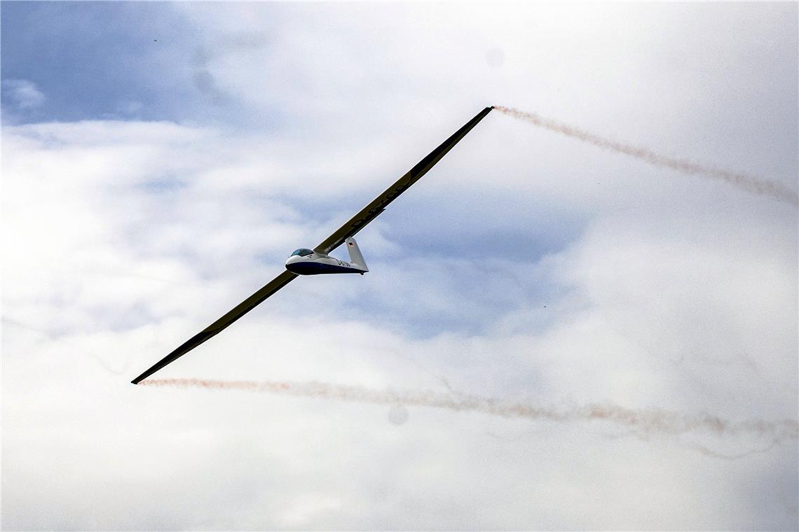 Fliegerfest 2025 der Segelfliegergemeinschaft Backnang auf dem Flugplatz Völkles...