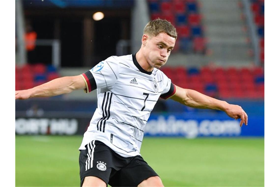 Deutsche U21 dank Wirtz-Doppelpack im Finale: „Geiler Sieg“ Florian Wirtz hat beide Tore für die deutsche U21 gegen die Niederlande erzielt. Foto: Marton Monus/dpa