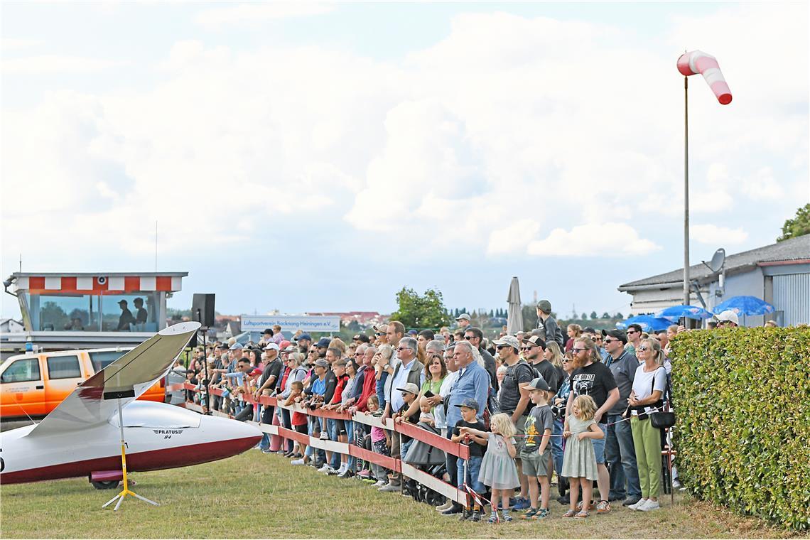 Flugplatzfest und 75-jähriges Vereinsbestehen LSV Backnang-Heiningen. 