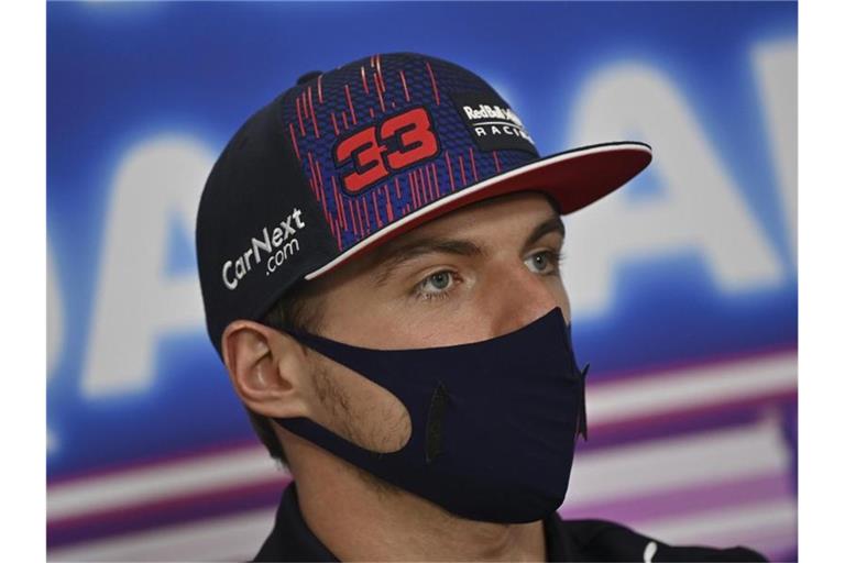 Fokussiert sich voll und ganz auf die Rennstrecke: Max Verstappen. Foto: Andrej Isakovic/AFP POOL/AP/dpa