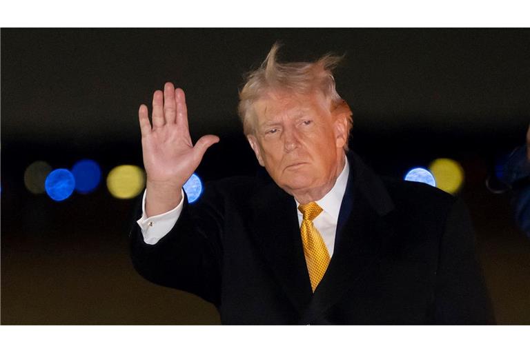 Folgt Kolumbien auf Venezuela? Über das Nachbarland Venezuelas sagte Trump, es sei "sehr krank" und werde von einem "kranken Mann" regiert, der es liebe, "Kokain zu produzieren und es in die Vereinigten Staaten zu verkaufen".