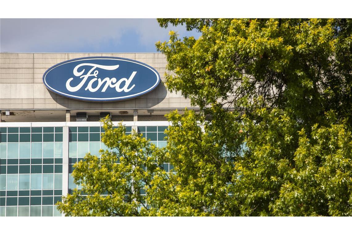 Ford streicht bis zu 1.000 Stellen in Köln.