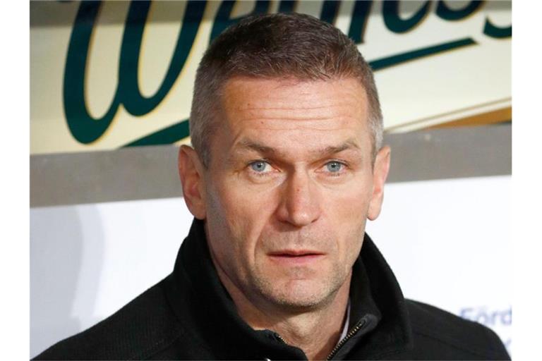 Fordert einen Abbruch der Saison in der 3. Liga: Magdeburgs sportlicher Leiter Mario Kallnik. Foto: Joachim Sielski/dpa-Zentralbild/dpa