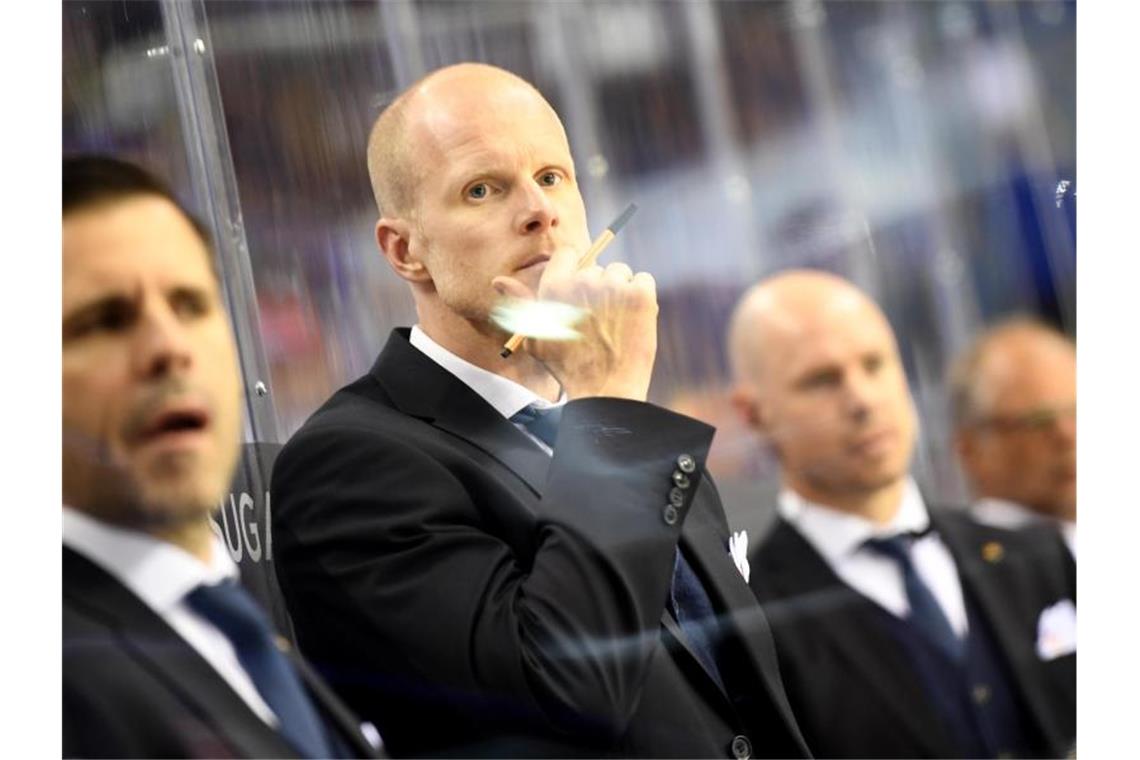 DEB-Coach Söderholm: Gegen USA muss „alles“ besser werden Fordert von seinem Team eine erhebliche Steigerung: DEB-Coach Toni Söderholm. Foto: Monika Skolimowska