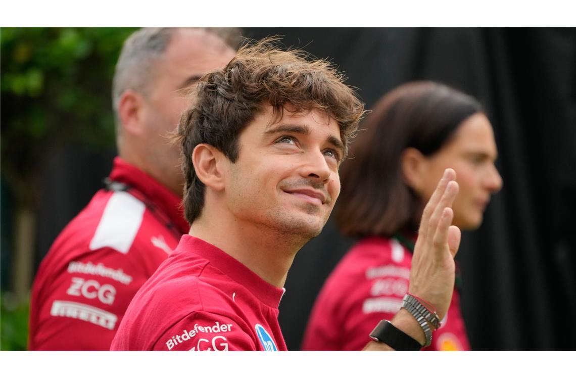 Formel-1-Pilot Charles Leclerc und seine Partnerin Alexandra Saint-Mieux haben sich verlobt. (Archivbild)