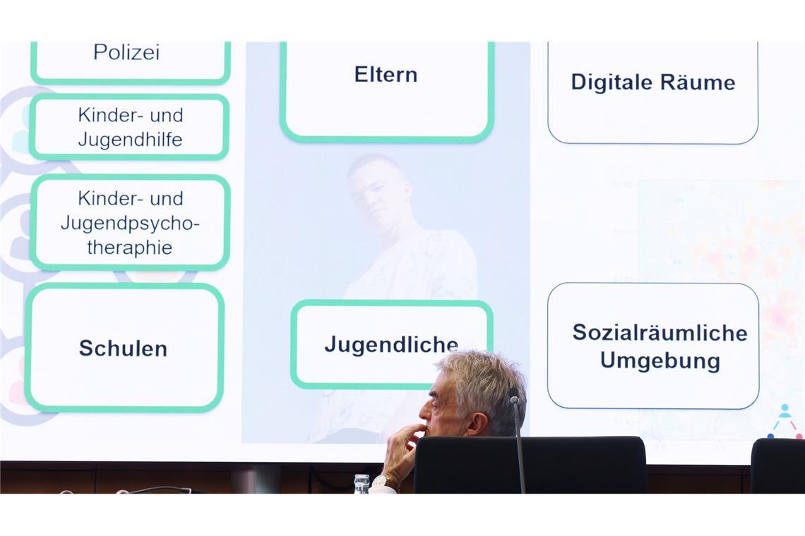 Jung, brutal, respektlos: Studie zu Jugendkriminalität Forscher stoßen auf mögliche Ursachen für gestiegene Jugendkriminalität