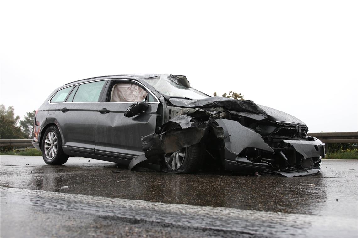 Hoher Schaden bei Unfall auf B29