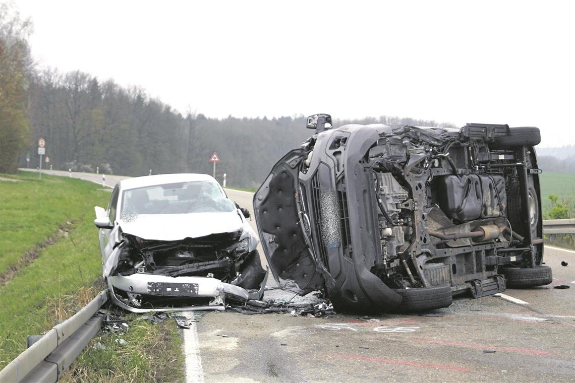 Auf Gegenfahrbahn gekommen Foto: 7aktuell/F. Hessenauer