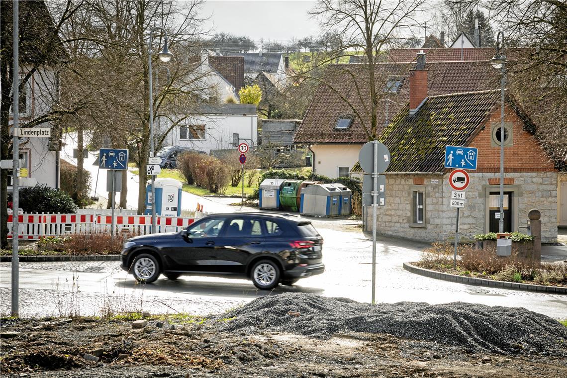 Neue Straße in Steinbach ab sofort komplett gesperrt Foto: Alexander Becher