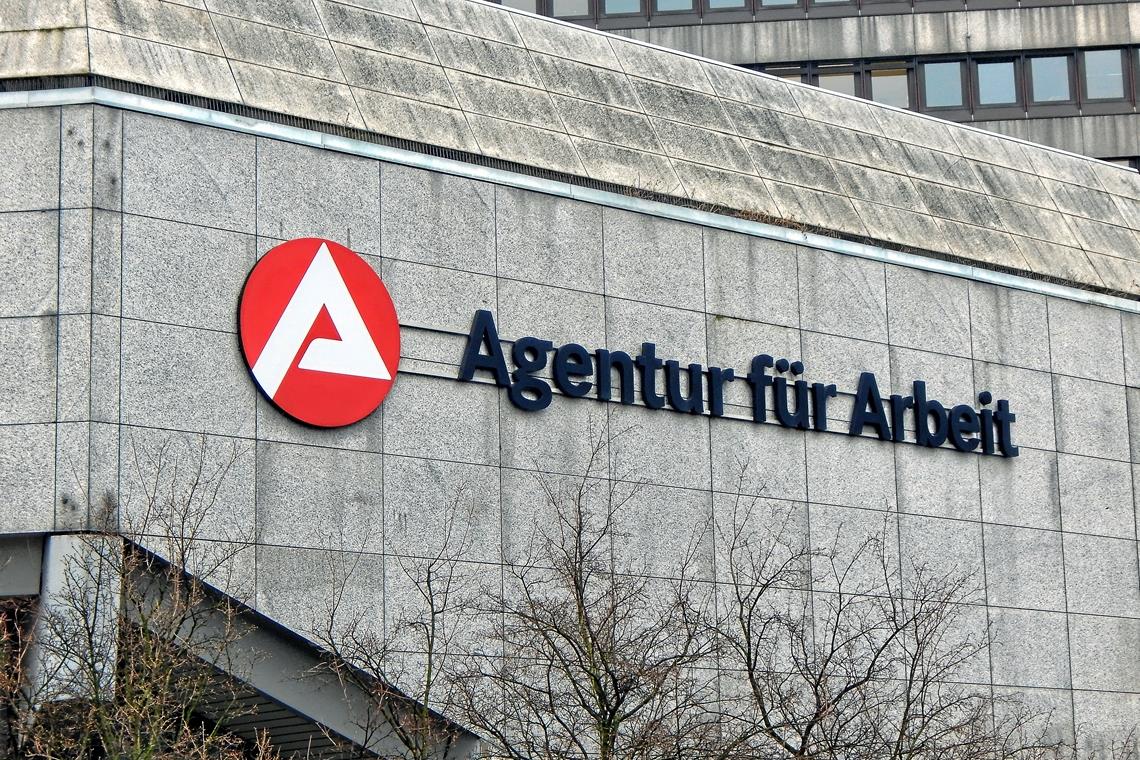 Arbeitslosenquote liegt bei 3,3 Prozent Foto: Berthold Bronisz / pixelio.de
