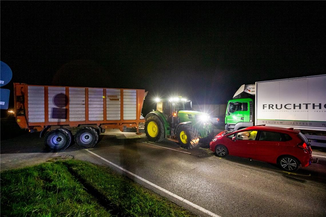 Betrunken mit Traktor zusammengestoßen