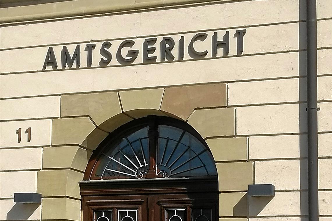 Amtsgericht Backnang: Sekundenschlaf am Steuer kommt teuer