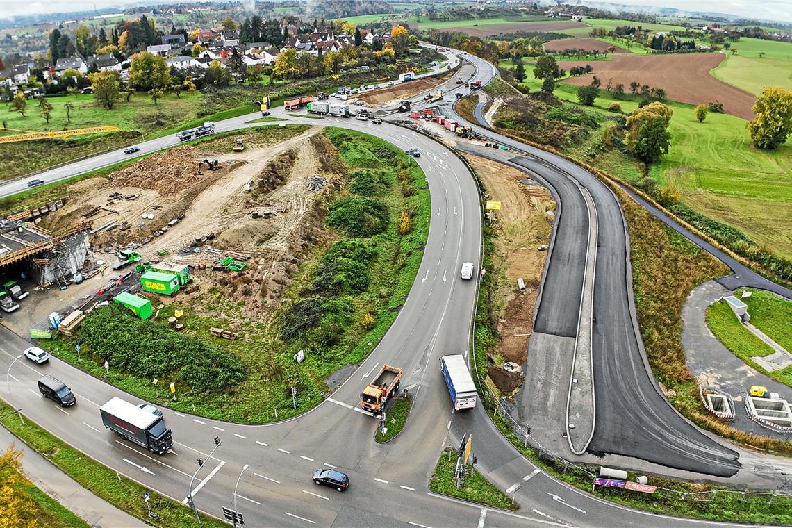Arbeiten an der B-14-Anschlussstelle Backnang-West gehen zügig voran Foto: Ulrich Maier