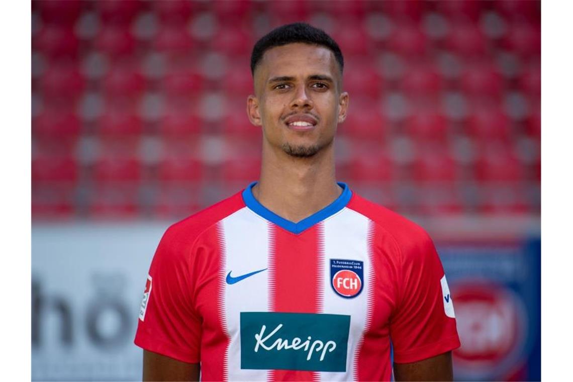 Fototermin FC Heidenheim für die Saison 2019/20 in der Voith-Arena: Spieler Robert Glatzel. Foto: Stefan Puchner/Archiv