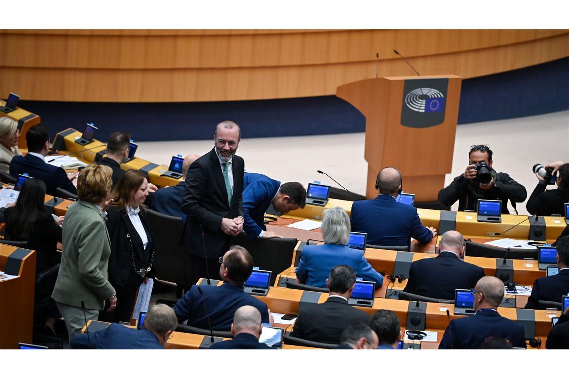 Rechte Mehrheit im EU-Parlament stimmt für Abschiebezentren