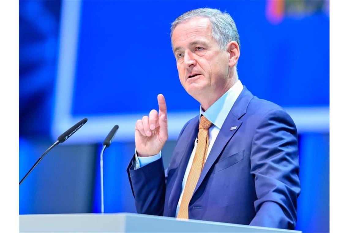EnBW-Chef: Verbraucher sollten nicht für Netzausbau zahlen Frank Mastiaux, Vorstandsvorsitzender beim Energiekonzern EnBW. Foto: Uwe Anspach/dpa/Archivbild