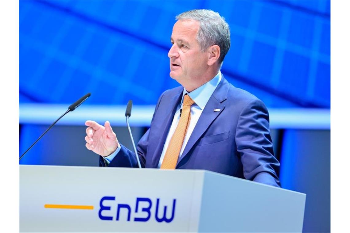 EnBW-Chef: Mutloses Handeln der Politik bei Klimaschutz Frank Mastiaux, Vorstandsvorsitzender beim Energiekonzern EnBW, spricht bei der Hauptversammlung während seiner Rede. Foto: Uwe Anspach/Archiv