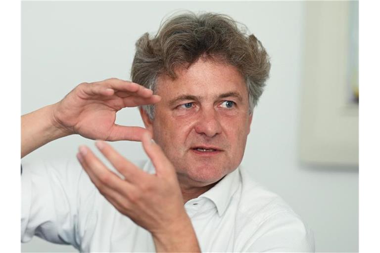 Frank Mentrup (SPD), Oberbürgermeister von Karlsruhe. Foto: Uli Deck/dpa/Archivbild