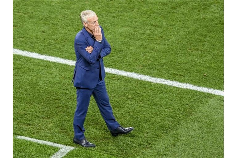 Frankreichs Nationaltrainer Didier Deschamps steht nach dem EM-Aus in der Kritik. Foto: Daniel Mihailescu/Pool AFP/dpa