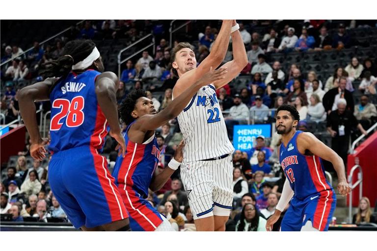 Franz Wagner kassiert mit Orlando vierte Niederlage in Serie Franz Wagner tat sich mit den Magic in Detroit schwer.