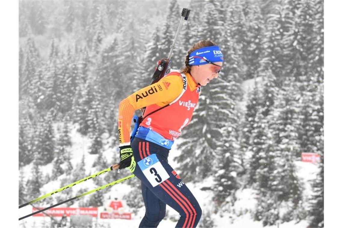 Franziska Preuß möchte beim Biathlon in Hochfilzen für einen Erfolg sorgen. Foto: Barbara Gindl/APA/dpa