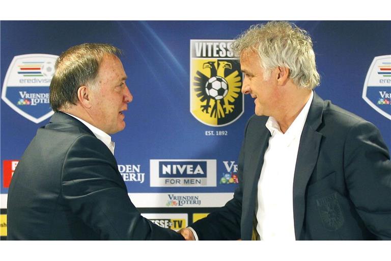 Fred Rutten (rechts) tritt als Curaçao-Coach zurück und macht den Weg für Dick Advocaat frei (Archivbild).