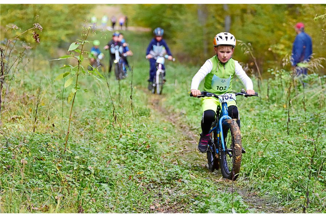 Frederik Vitulli (102). Kinder Crossduathlon Backnang 2025 rund um das Waldheim ...