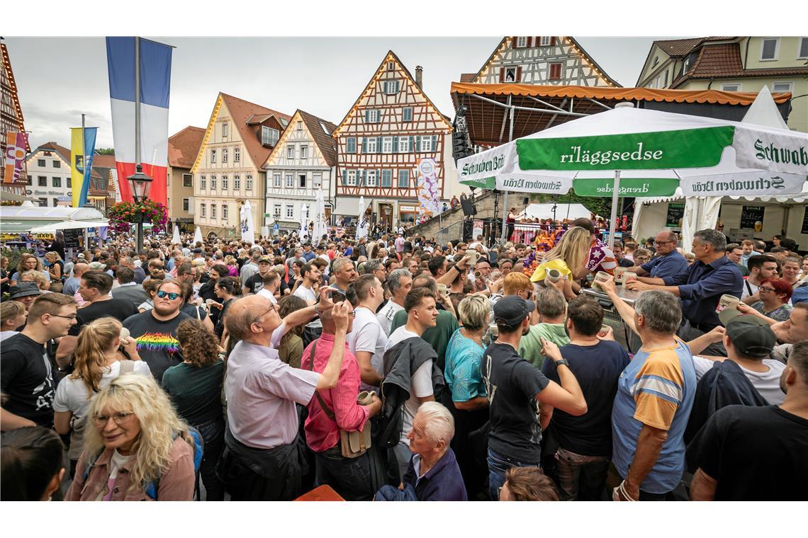 Freibier // 52. Backnanger Straßenfest, Eröffnungstag, Freitag