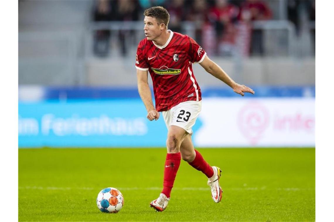 Union verpflichtet Abwehrspieler Heintz vom SC Freiburg Freiburgs Dominique Heintz in Aktion. Foto: Tom Weller/dpa/Archiv