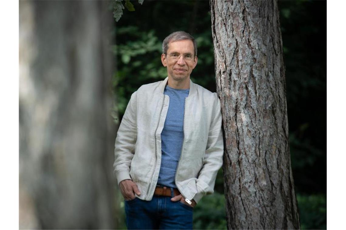 Nach mehr als 33 Jahren Haft: Sörings „Rückkehr ins Leben“ Freiheit ist für Jens Söring noch keine Selbstverständlichkeit. Foto: Boris Roessler/dpa