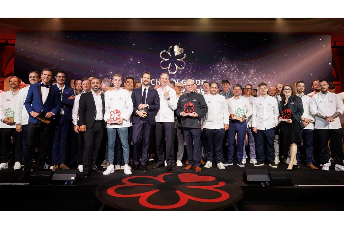 Sterne-Restaurant-Rekord in Deutschland Freude, Jubel und der Preis für harte Arbeit: In Frankfurt sind am Dienstag die neuen Michelin-Sterne an Spitzenküchen in Deutschland verliehen worden.