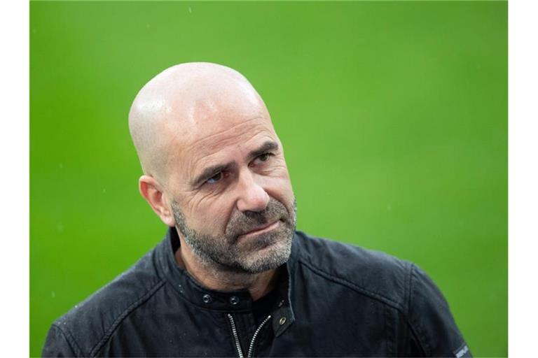 Freut sich auf das Spiel gegen Hapoel Be'er Sheva: Leverkusens Trainer Peter Bosz. Foto: Tom Weller/dpa