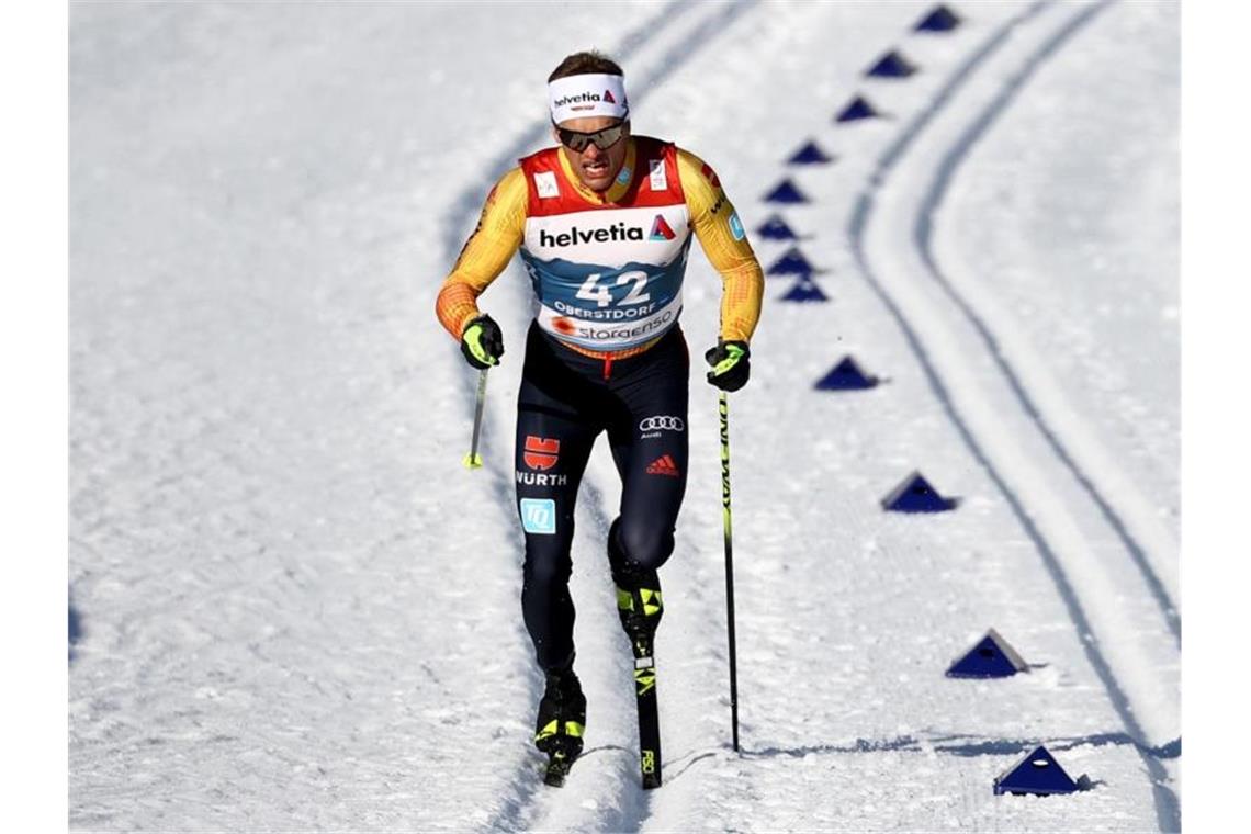 Springerinnen und Langläufer zum WM-Start weit weg Freute sich etwas zu früh: Langläufer Sebastian Eisenlauer. Foto: Daniel Karmann/dpa