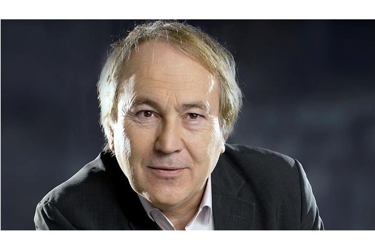 Frieder Bernius lässt  die Elemente wüten und das ewige Licht leuchten in Louis Spohrs Passionsoratorium „Des Heilands letzte Stunden“.