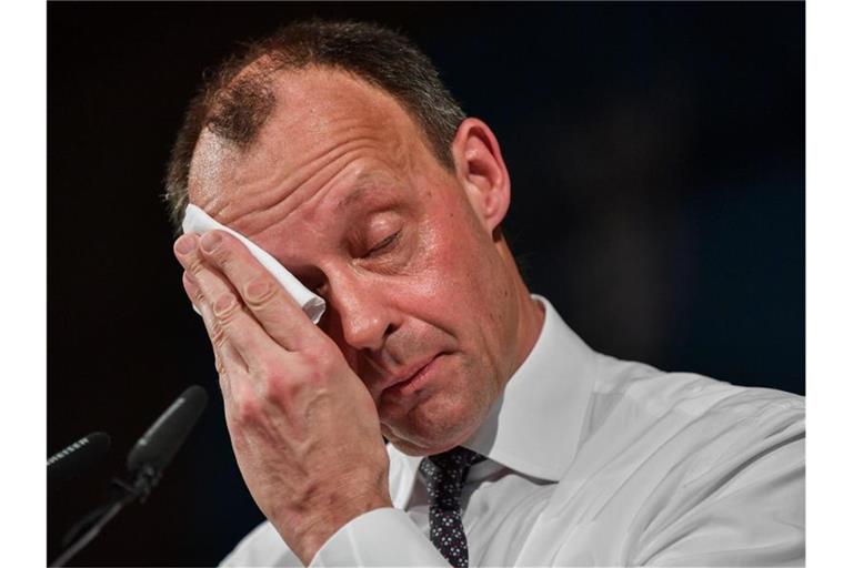 Friedrich Merz, ehemaliger Vorsitzender der CDU/CSU-Fraktion im Bundestag, hat sich mit dem neuartigen Coronavirus angesteckt. Foto: Martin Schutt/dpa-Zentralbild/dpa