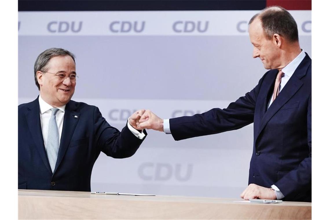 Laschet und Merz gemeinsam beim Parteitag der Südwest-CDU