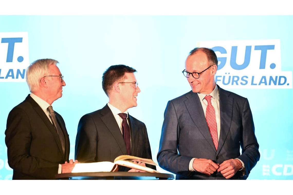 Friedrich Merz (rechts) mit seinem großen Unterstützer Thomas Strobl (links, jetzt Landtagspräsident) und dem verhaltenen Bewunderer Manuel Hagel (Mitte, jetzt Landesinnenminister) im Januar dieses Jahres bei einer Wahlkampfveranstaltung in Bad Rappenau.