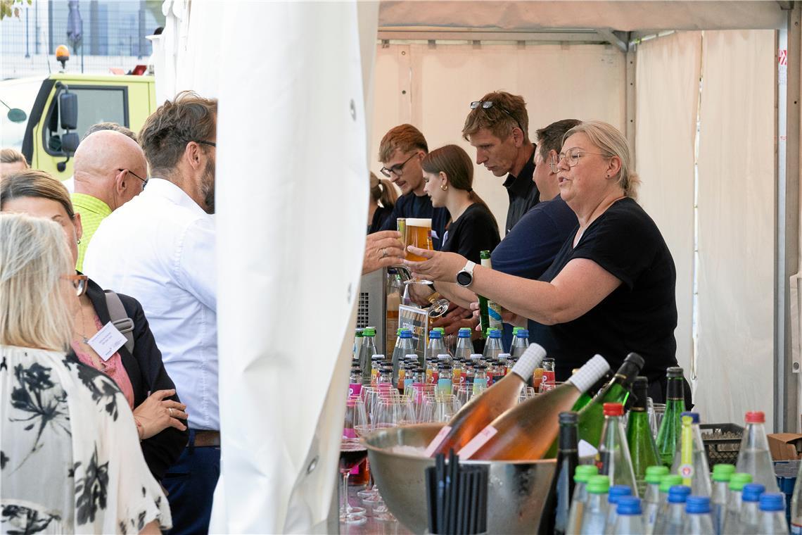 Frisch gezapftes Bier oder gekühlte Weine: Für jeden Geschmack ist etwas dabei.