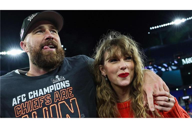 Frisch verlobt: NFL-Spieler Travis Kelce und Superstar Taylor Swift