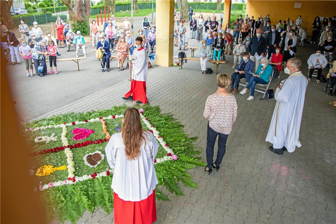 Gottesdienst zu Fronleichnam in Backnang