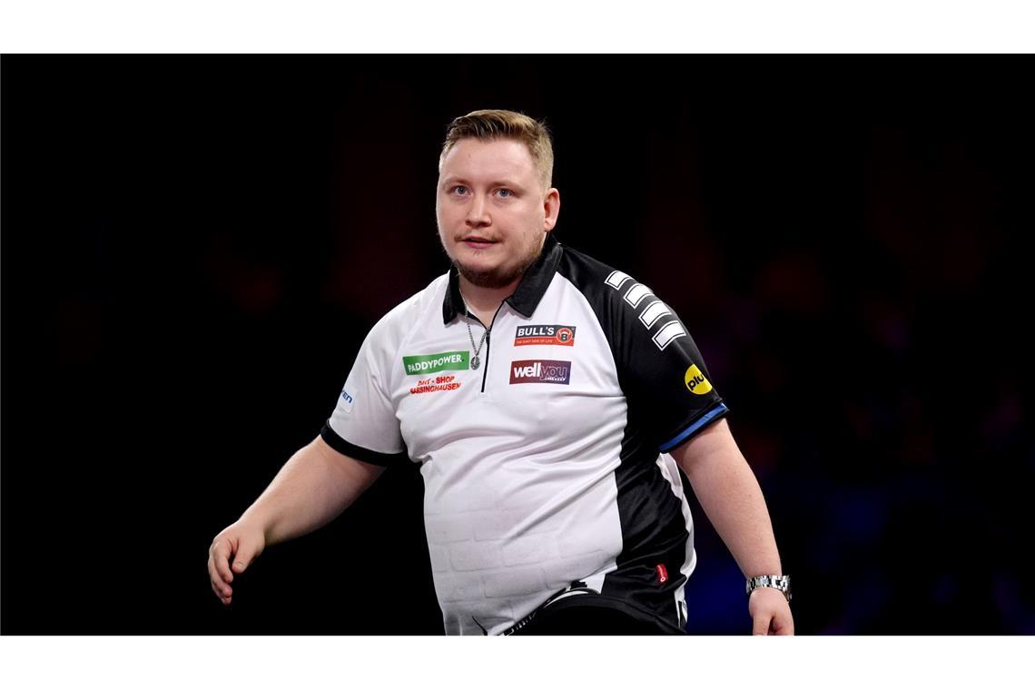 Ein Abziehbild: Schindlers Scheitern bei der Darts-WM Frust statt Lust: Die deutsche Nummer eins ist bei der WM draußen.