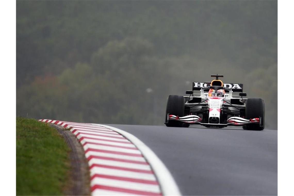 Führt in der WM-Wertung: Red-Bull-Pilot Max Verstappen. Foto: Uncredited/AP/dpa