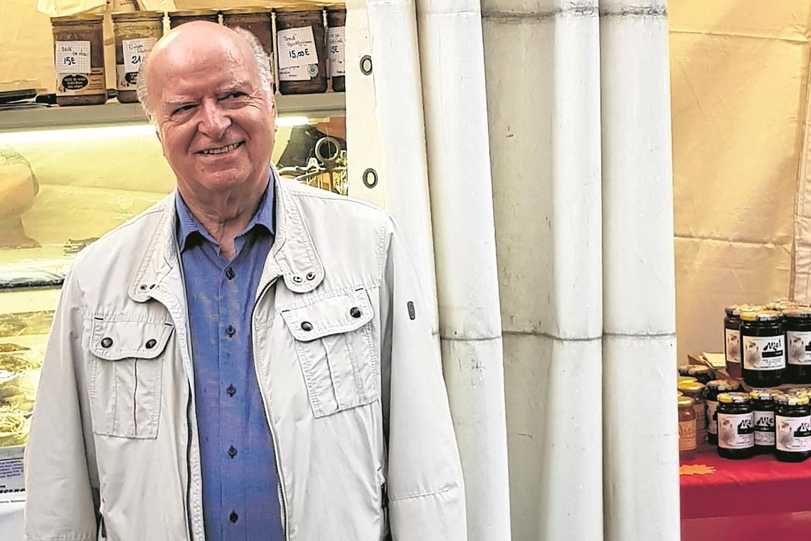 Der Erfinder, der Star und der Neue Führte 25 Jahre lang voll verantwortlich die Regie beim Straßenfest: Klaus Erlekamm.