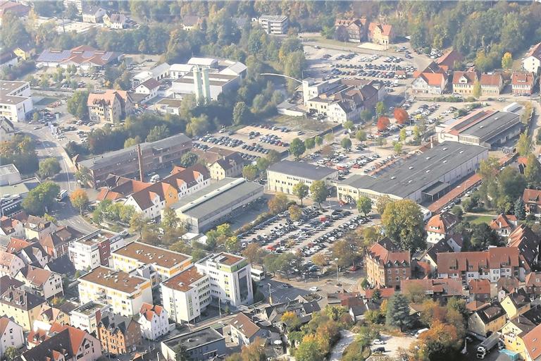 Fünf Hektar in bester Lage warten auf eine neue Nutzung: Das Kaelble-Areal könnte zu einem Vorzeigeprojekt bei der Internationalen Bauausstellung in der Region Stuttgart werden. Foto: F. Muhl