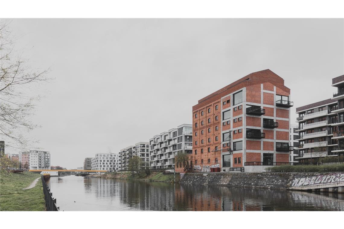 Drei Architekturpreise gehen nach Stuttgart und die Region Fünf Sonderpreise wurden vergeben. Den Sonderpreis „Bauen im Bestand“ erhielt der denkmalgeschützte Kornversuchsspeicher in Berlin, umgestaltet in ein Bürogebäude von AFF Architekten, Berlin.