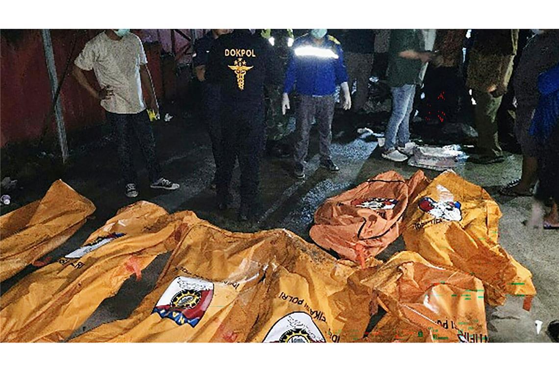 Für 16 Menschen kam jede Hilfe zu spät.