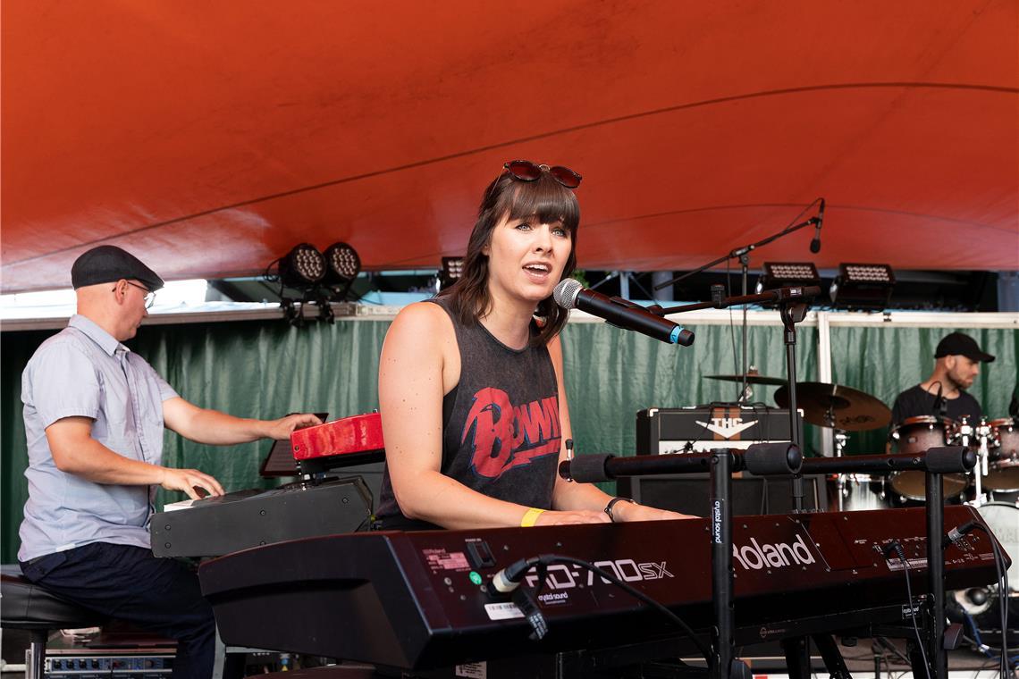 Das Nachwuchsfestival als Karrieresprungbrett Für Birte Meinhold schafft ihr Sieg im Jahr 2019 die Möglichkeit, eine Studioaufnahme und einen Videodreh zu finanzieren. Foto: Jörg Fiedler