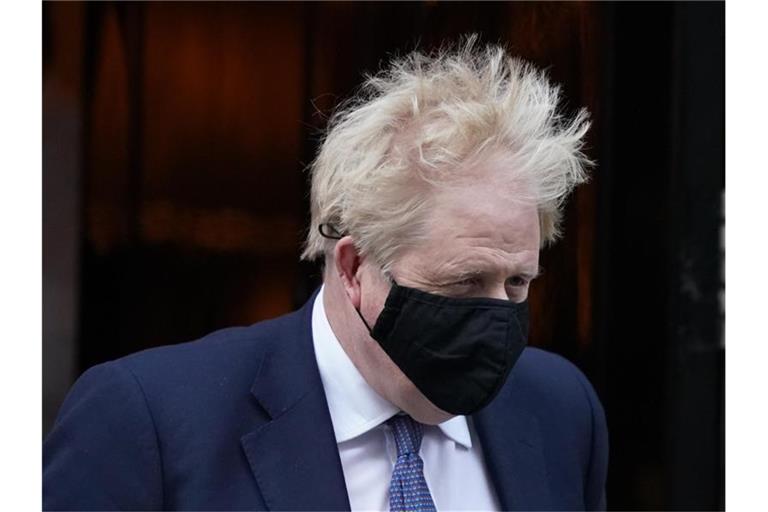 Für Boris Johnson sind es derzeit stürmische Zeiten. Foto: Dominic Lipinski/PA/dpa