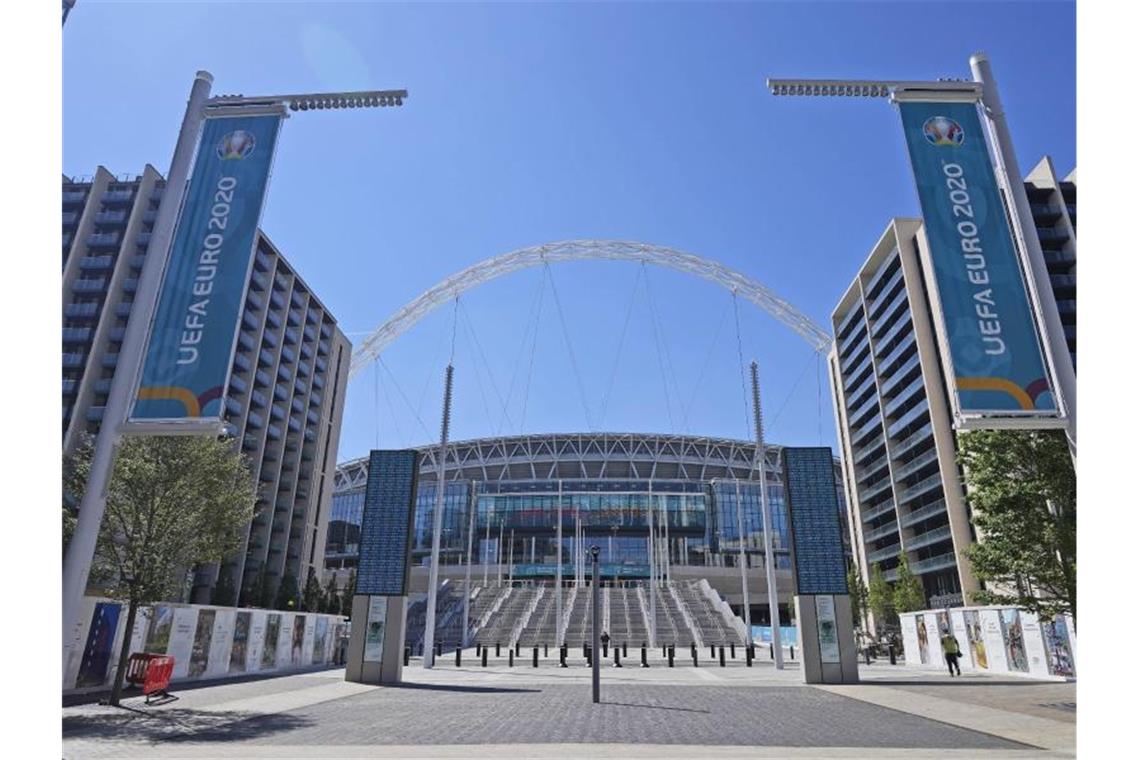 Für das EM-Finale im Wembley-Stadion werden 40.000 Zuschauer zugelassen. Foto: Frank Augstein/AP/dpa